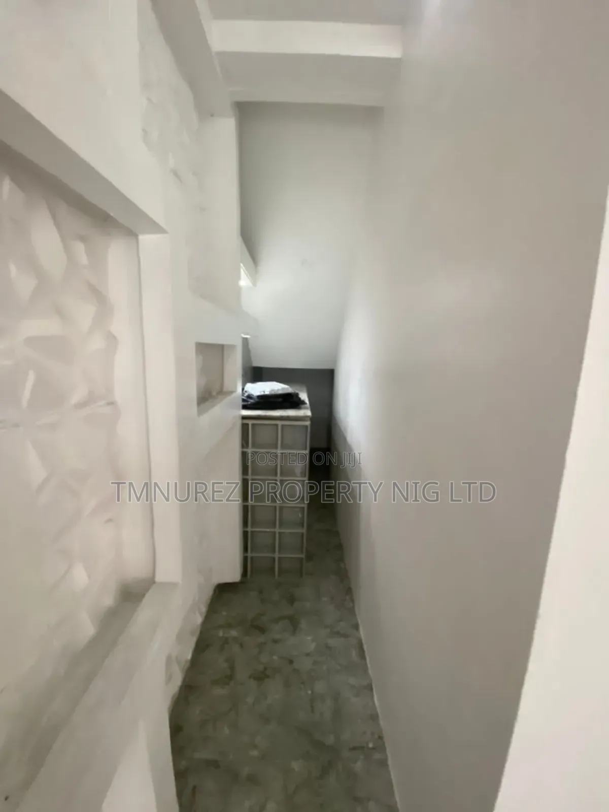 Studio Apartment in Osapa London for rent in Osapa london