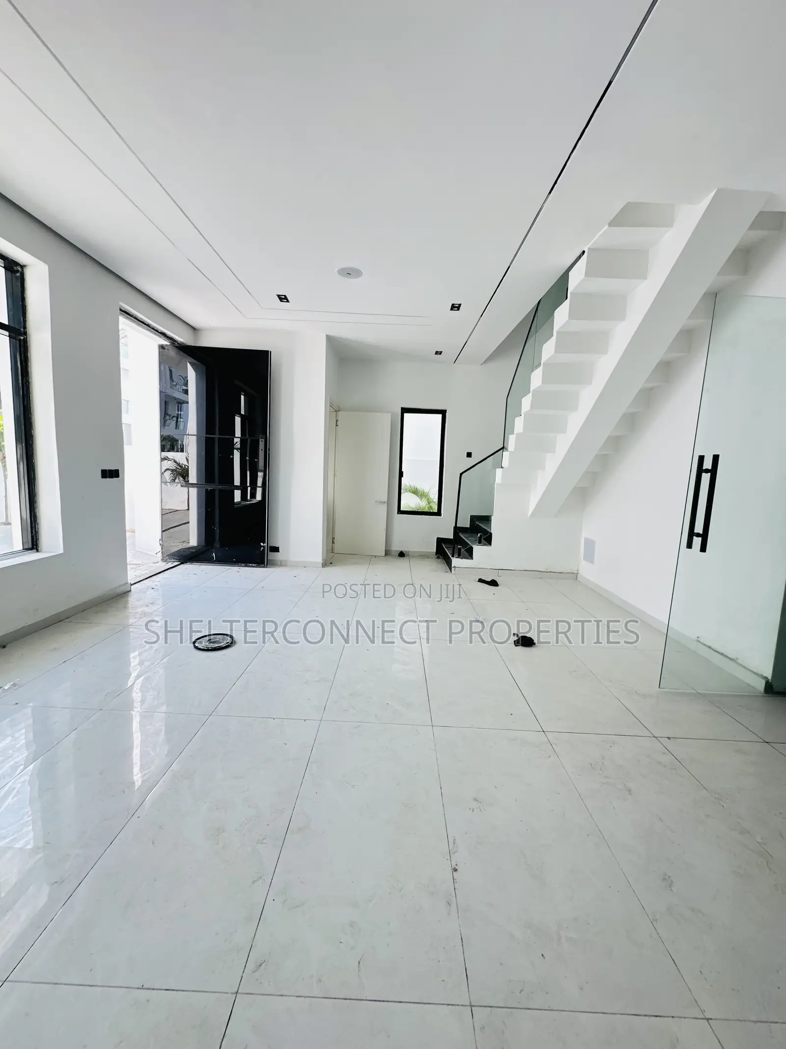 5bdrm Duplex in Lekki for sale in Lekki