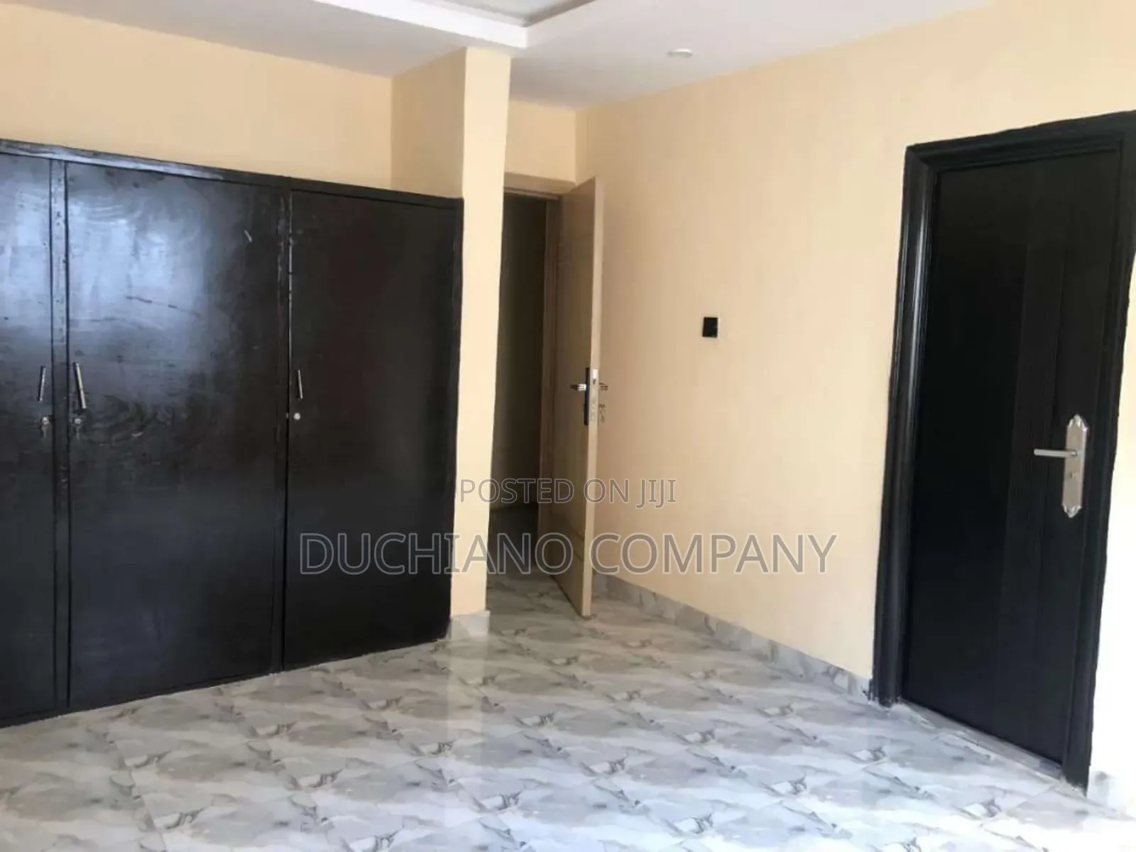 4bdrm Duplex in Medina for rent in Medina