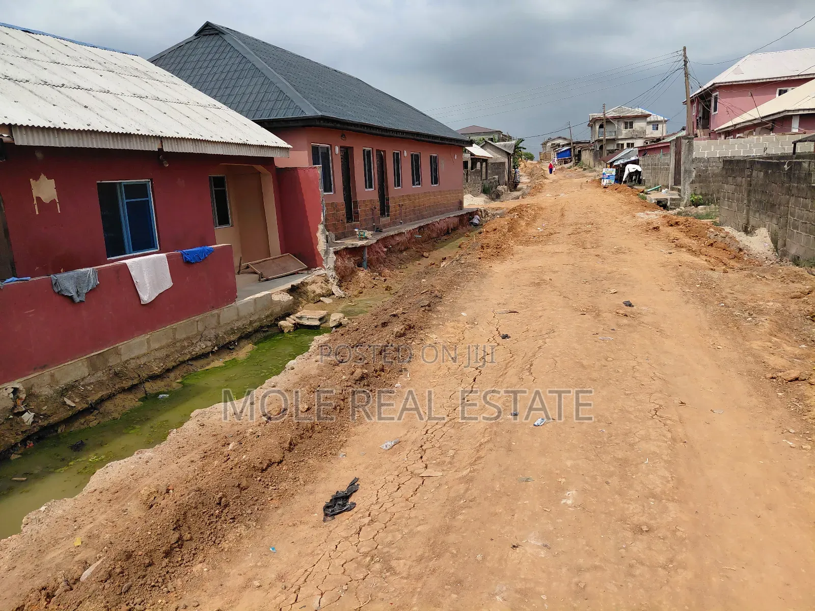 Half Plot 30ft by 120ft Facing Rd Ijegemo Expressway in Ijegun