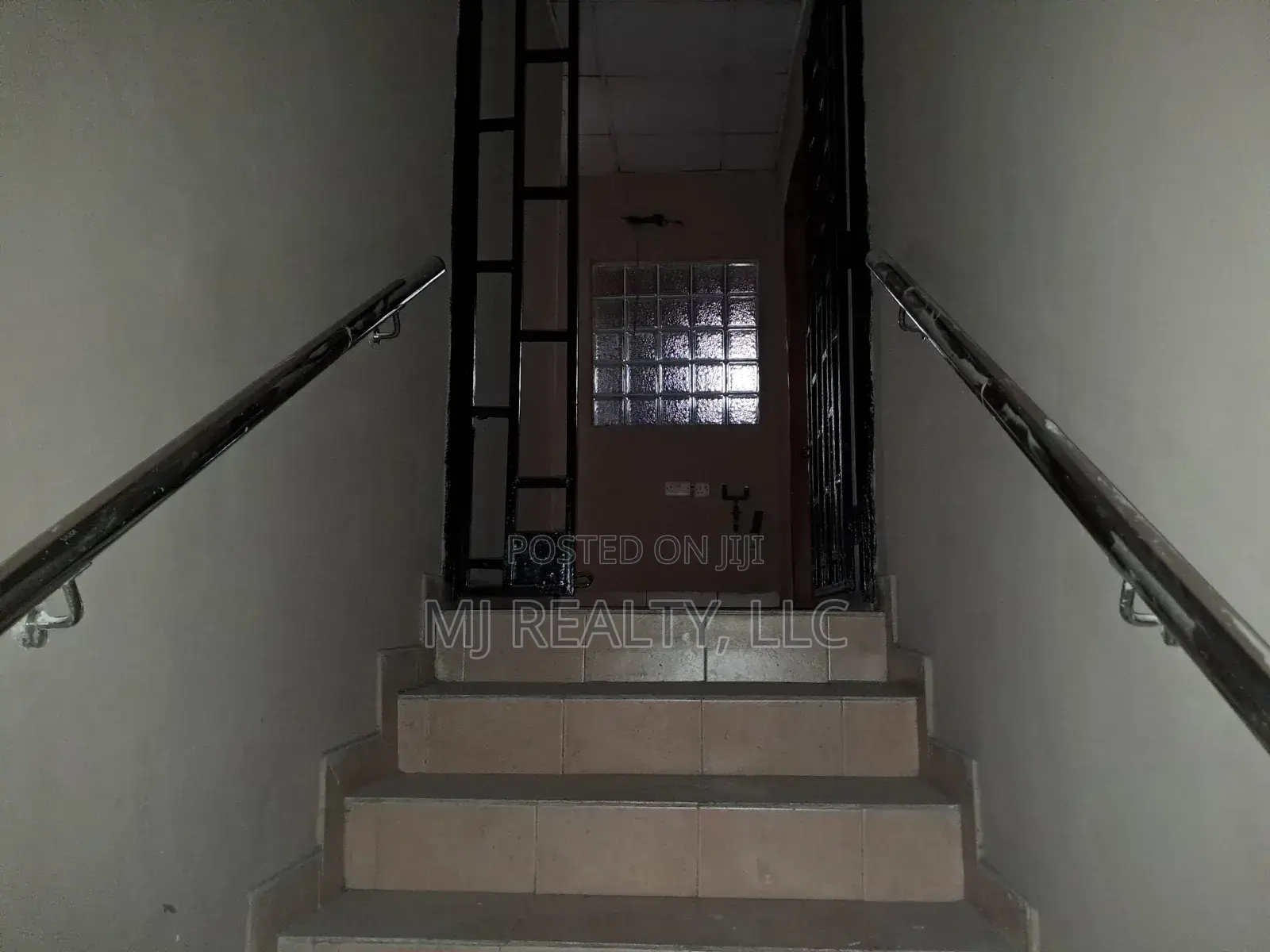 4bdrm Duplex in Millenuim/UPS for rent in Millenuim/UPS
