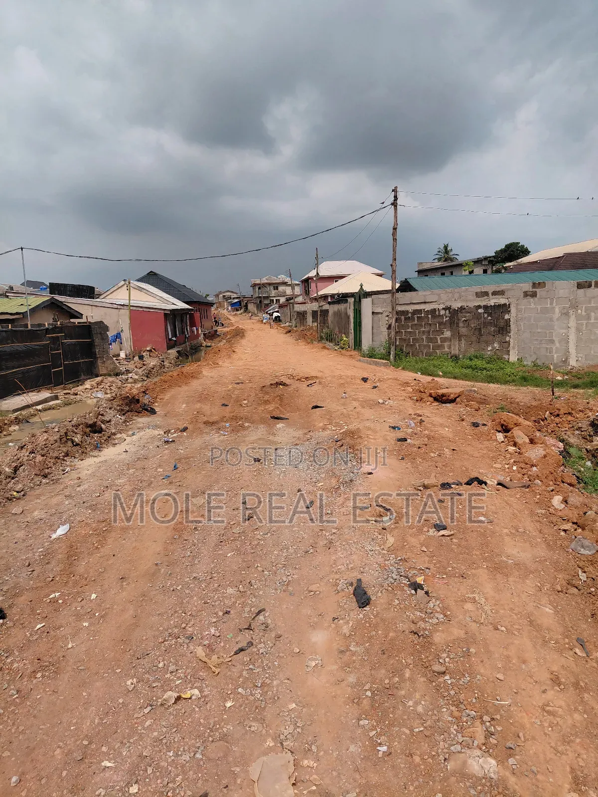 Half Plot 30ft by 120ft Facing Rd Ijegemo Expressway in Ijegun