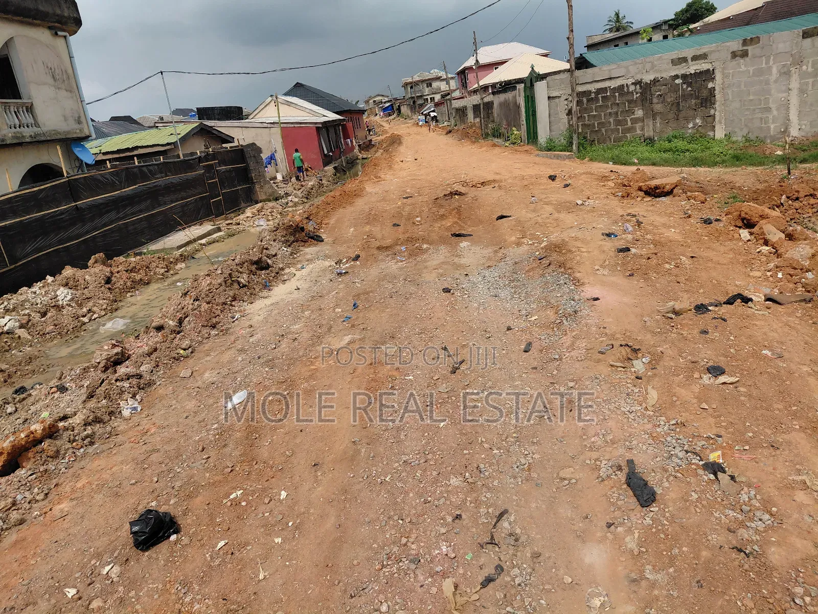 Half Plot 30ft by 120ft Facing Rd Ijegemo Expressway in Ijegun