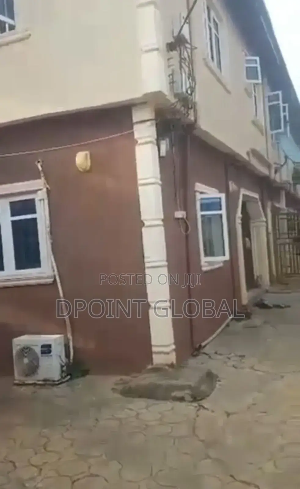 10bdrm Block of Flats in Abiola Farm, Ipaja for sale in Ipaja