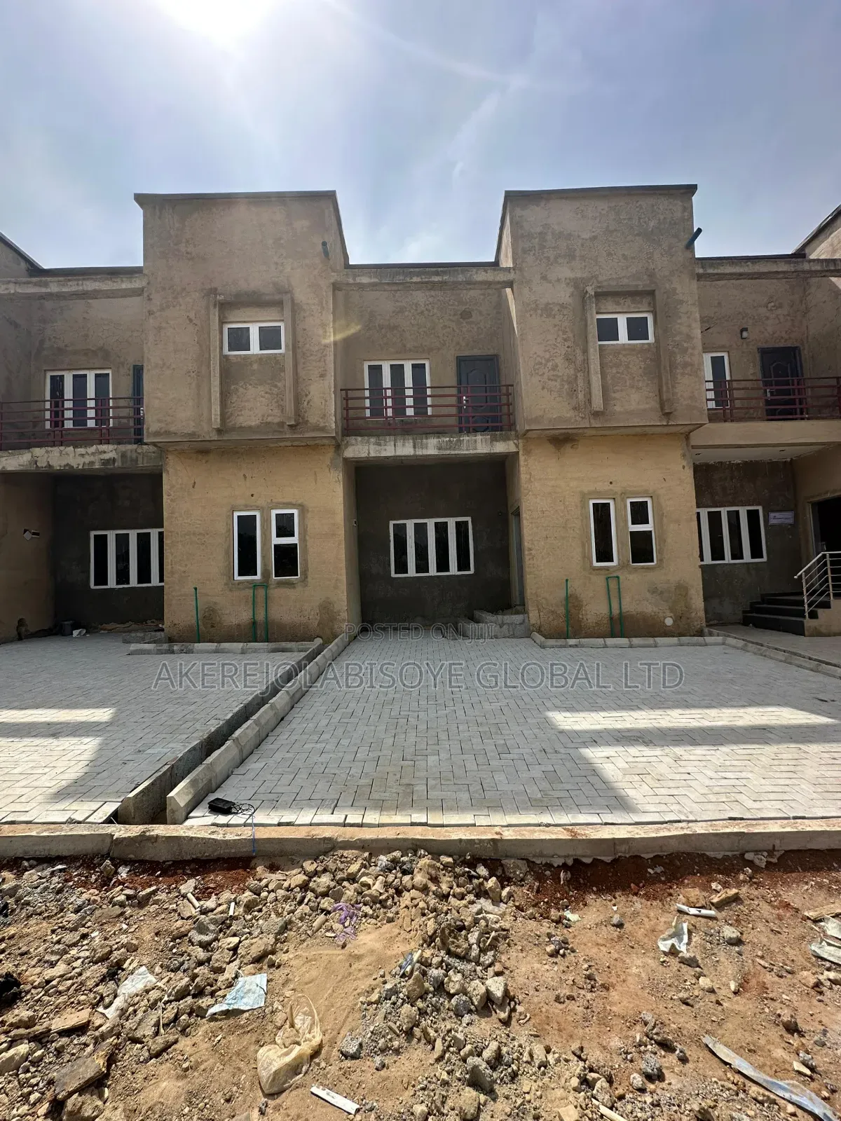 3bdrm Duplex in In An Estate for sale in Gwarinpa