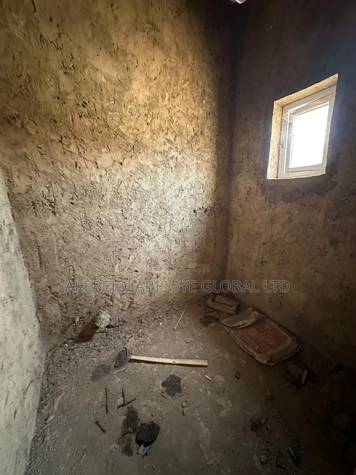 3bdrm Duplex in In An Estate for sale in Gwarinpa