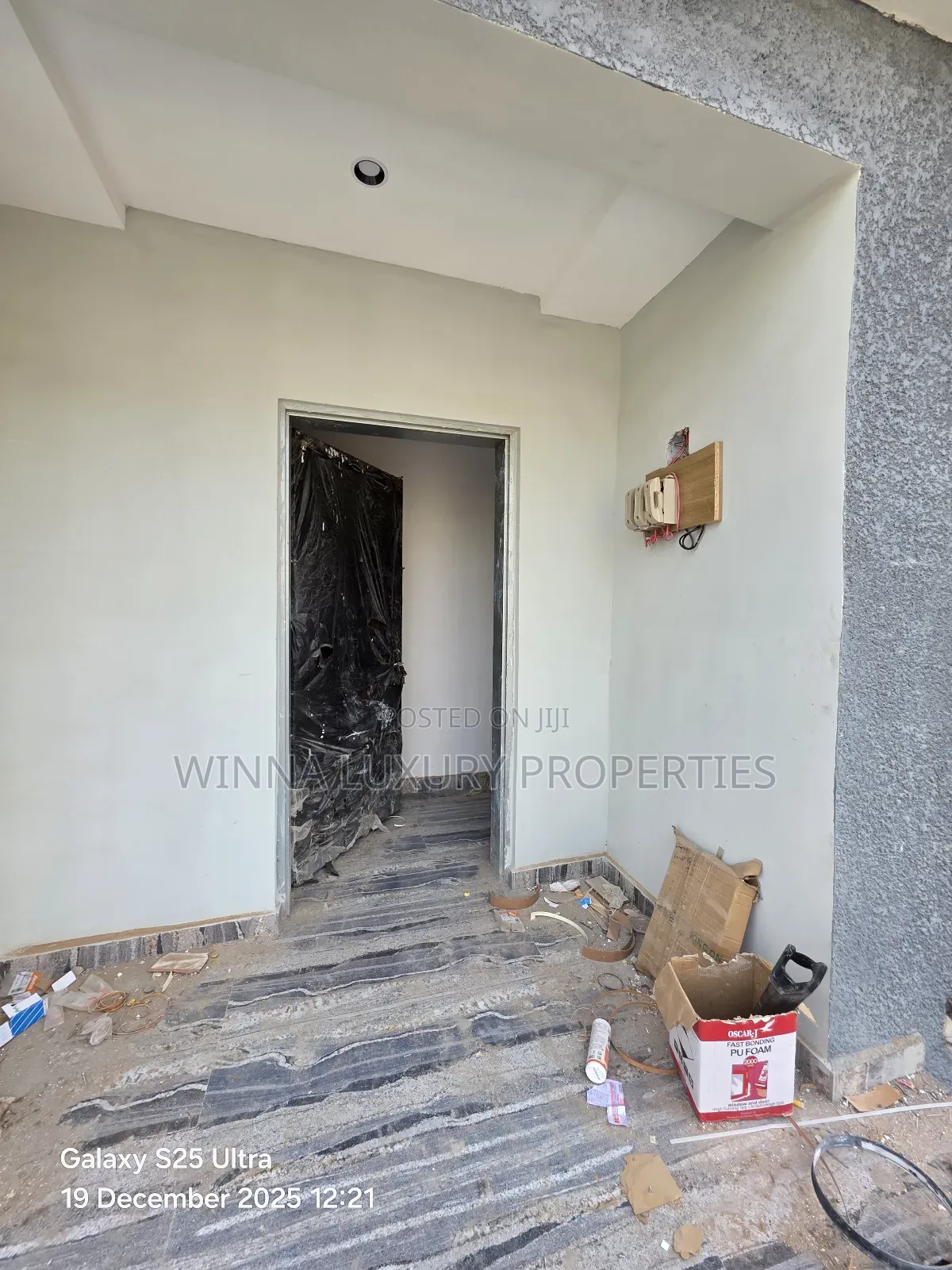 4bdrm Duplex in River Park Estate, for sale in Lugbe District