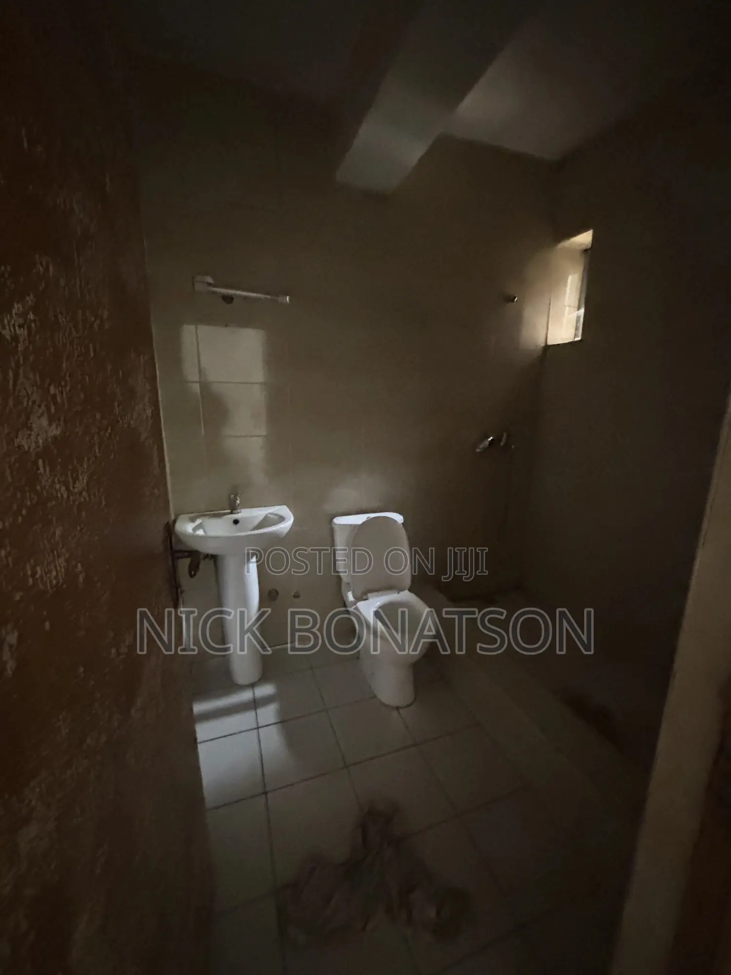 2bdrm Block of Flats in Brains And Hammers, Life Camp for sale in Life Camp