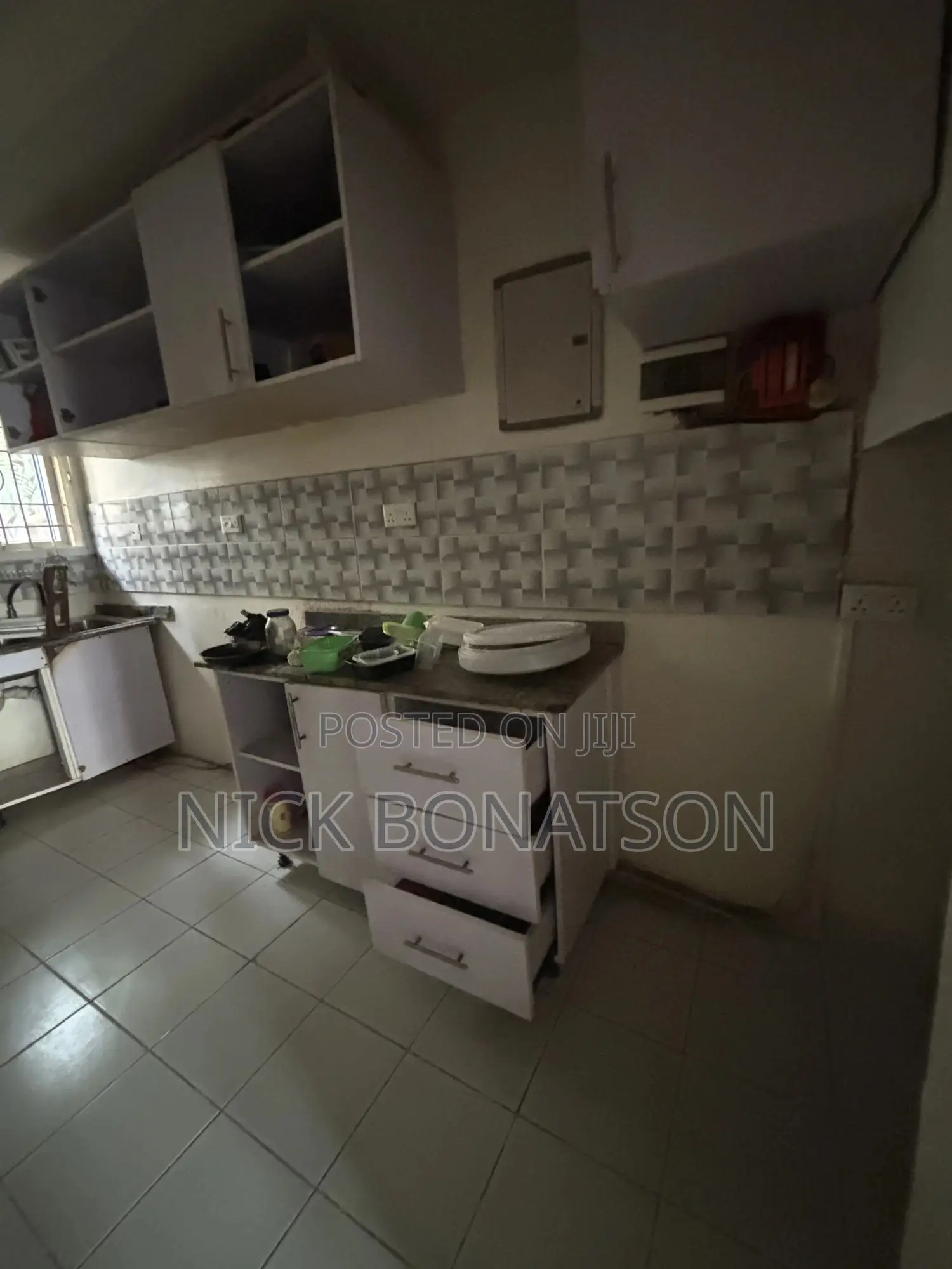 2bdrm Block of Flats in Brains And Hammers, Life Camp for sale in Life Camp