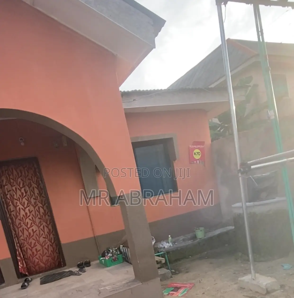 3 Unit of 1 Bedroom Flat and 2 Unit of a Room Self Contain for Sell in Iba / Ojo