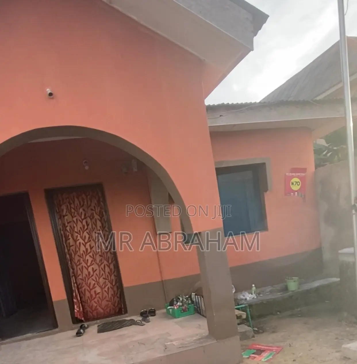 3 Unit of 1 Bedroom Flat and 2 Unit of a Room Self Contain for Sell in Iba / Ojo
