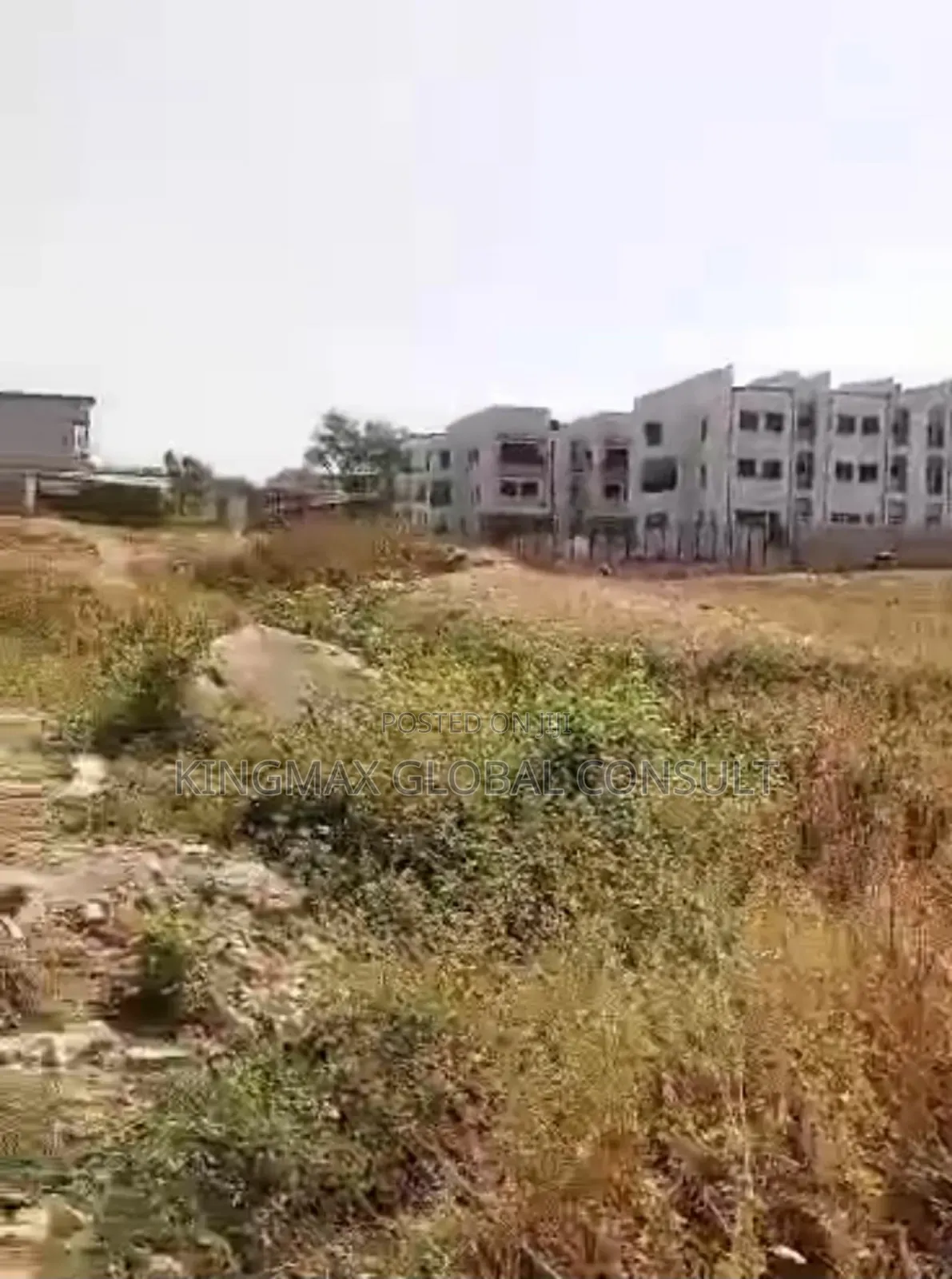 Destress Guzape Main Plot 1845 on Tarred Road From Both Sides for Sale in Guzape District
