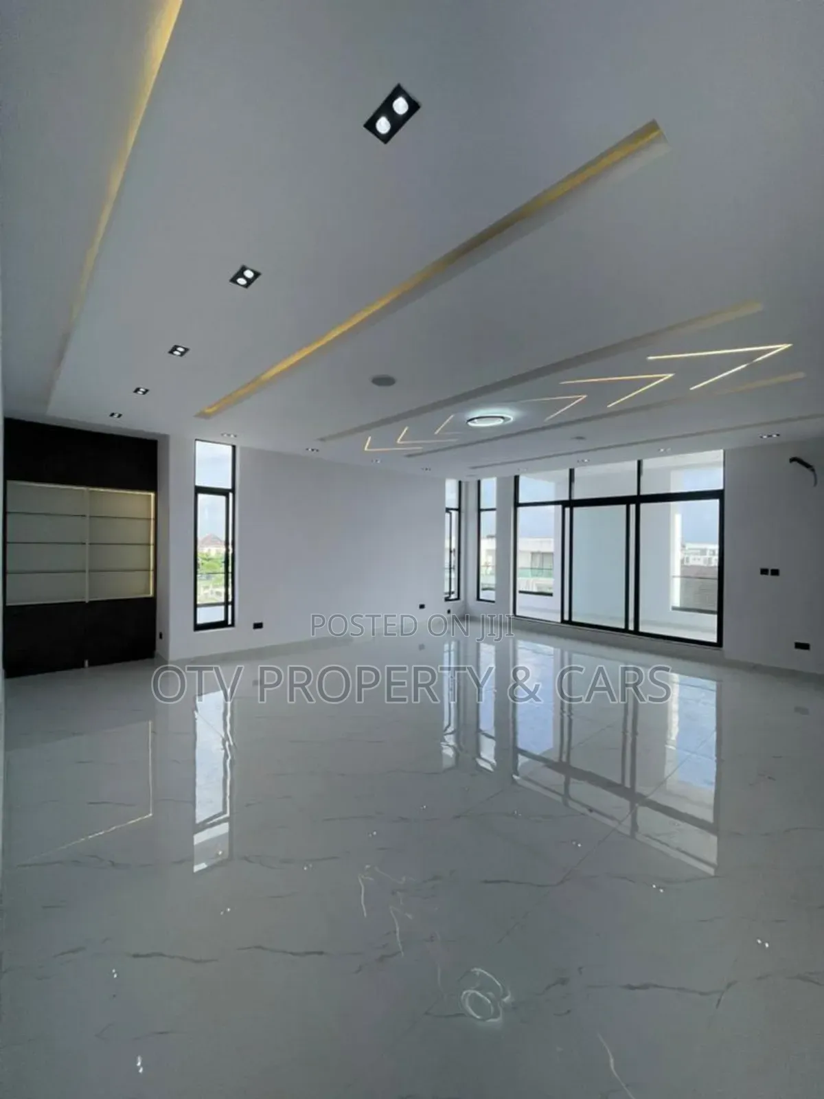 Furnished 5bdrm Duplex in VGC / Ajah for sale in VGC / Ajah