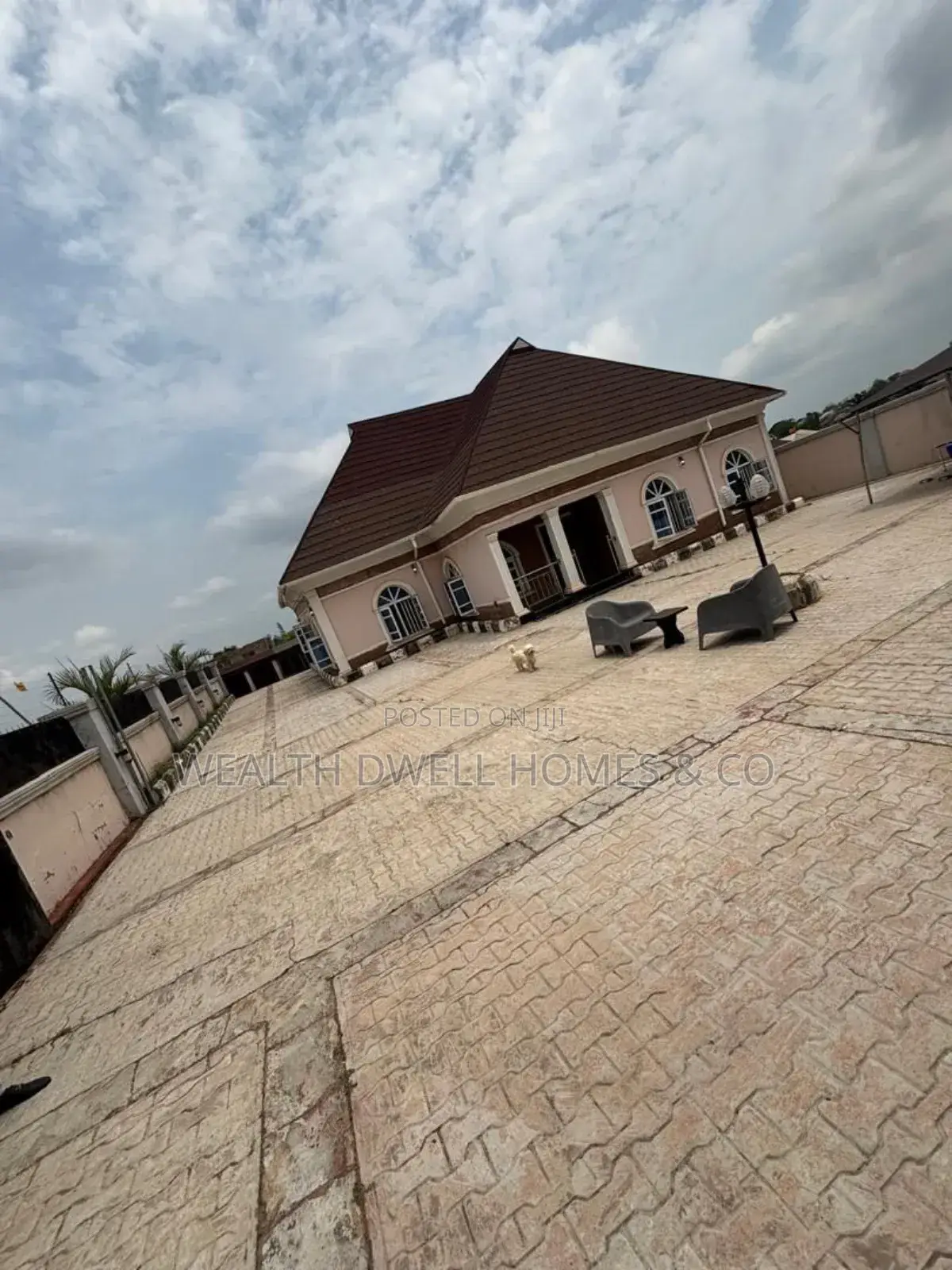 3bdrm Bungalow in Akure for sale in Akure