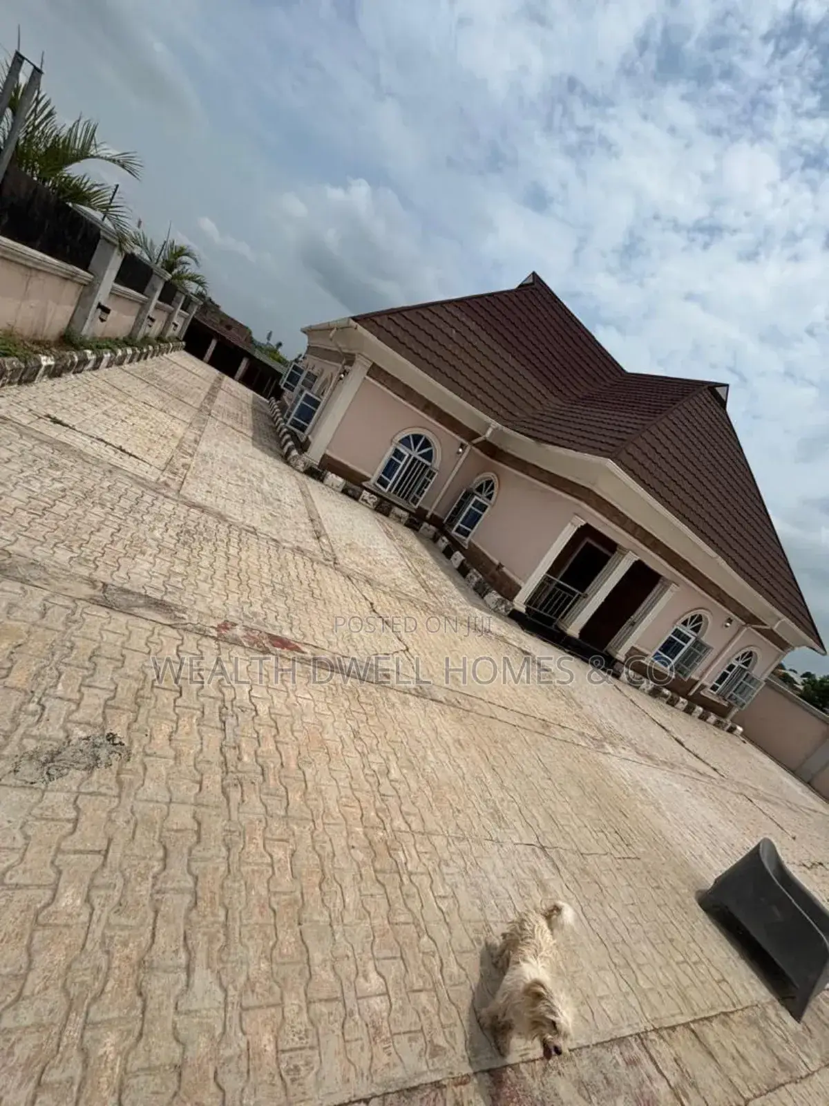 3bdrm Bungalow in Akure for sale in Akure