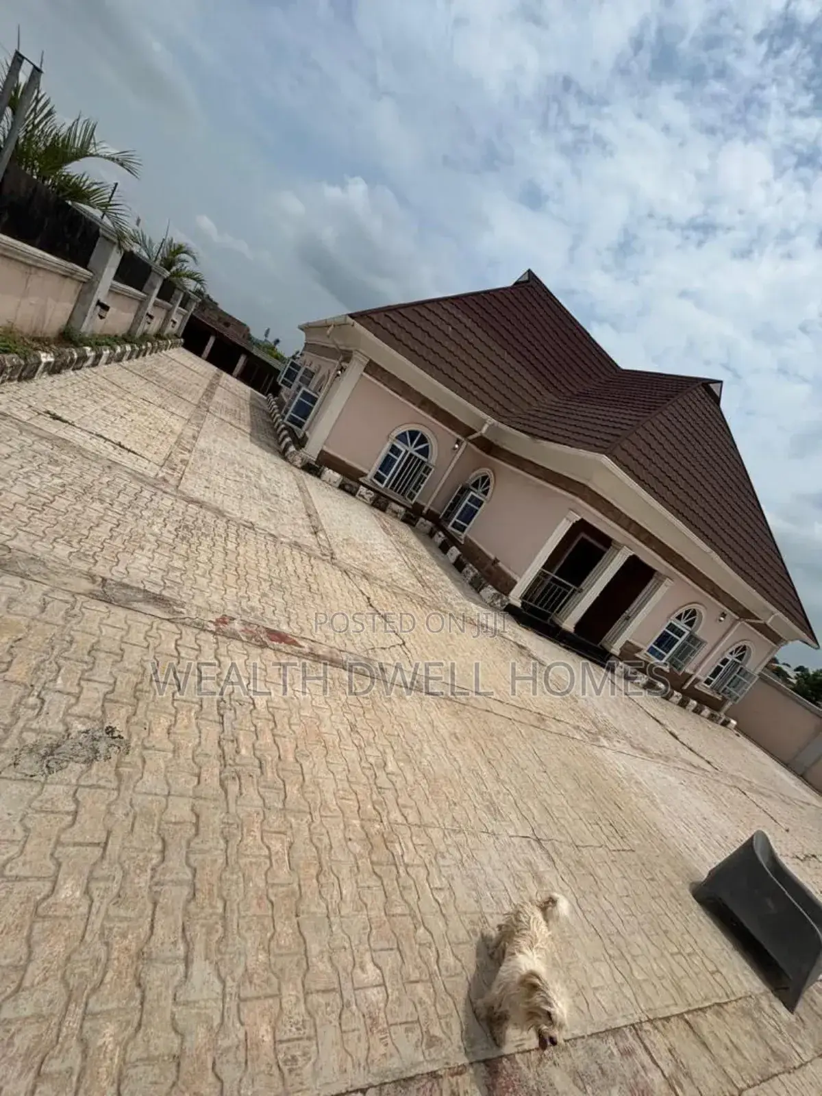 3bdrm Bungalow in Akure for sale in Akure