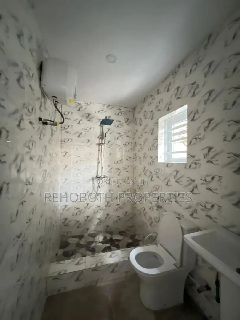 3bdrm Apartment in Opposite Mardie, Akala Express for rent in Akala Express