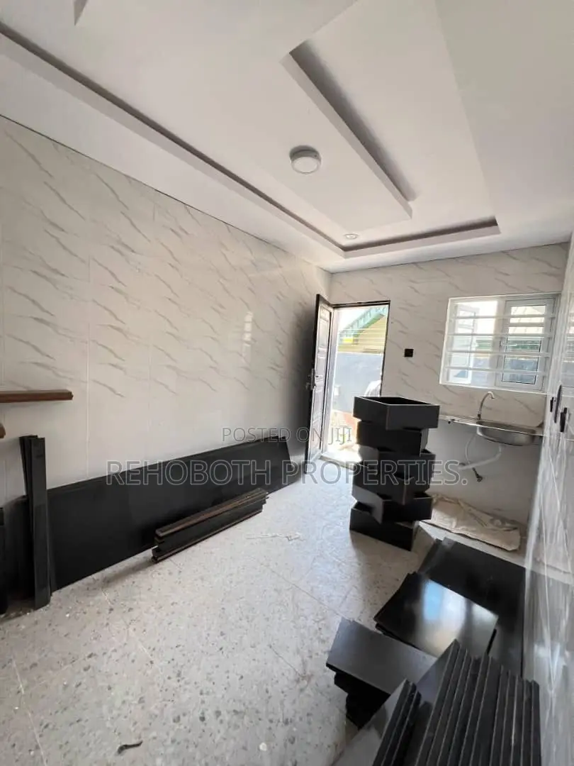 3bdrm Apartment in Opposite Mardie, Akala Express for rent in Akala Express