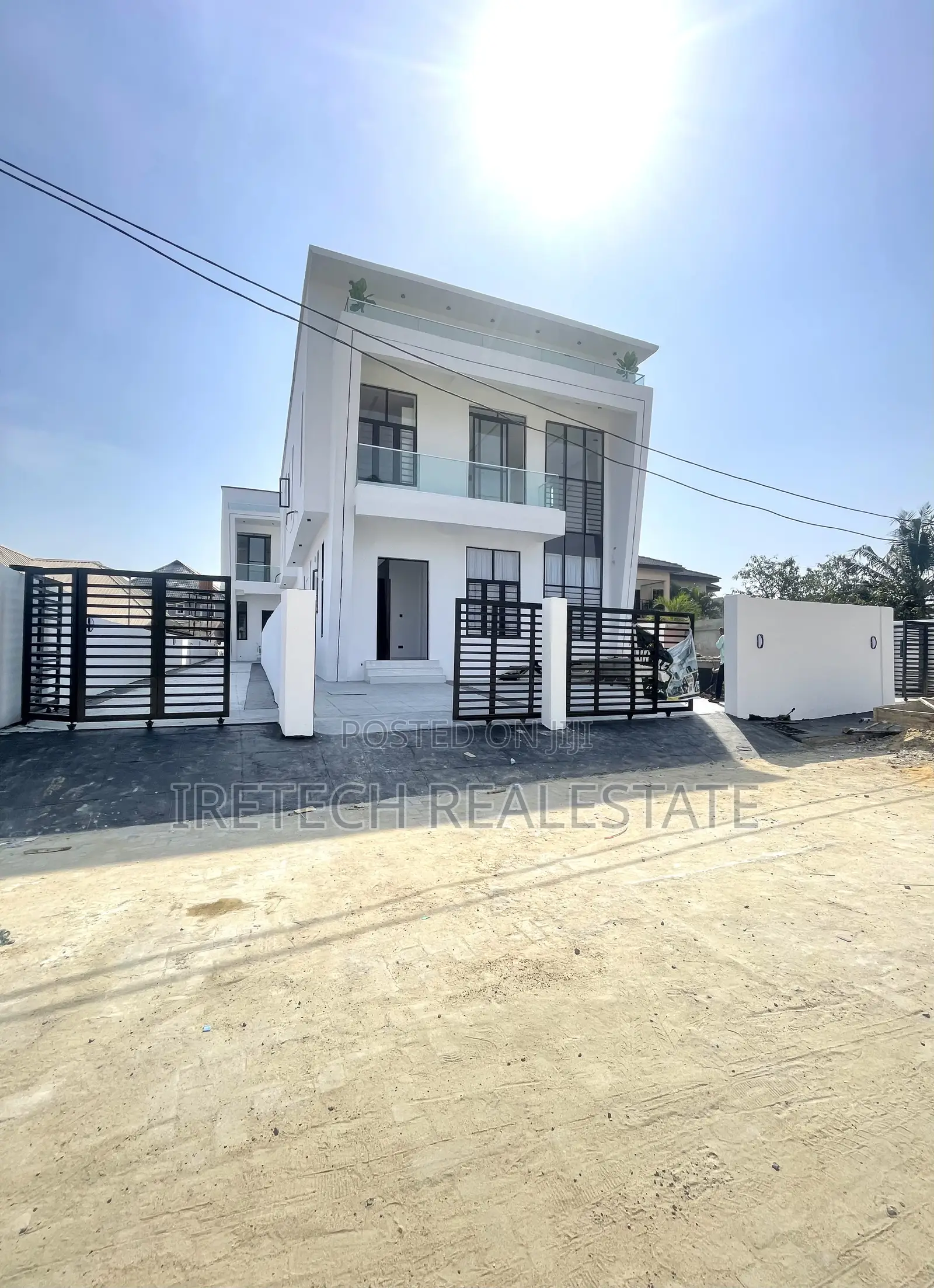 5bdrm Duplex in Ajah Lagos Business, Off Lekki-Epe Expressway for sale in Off Lekki-Epe Expressway