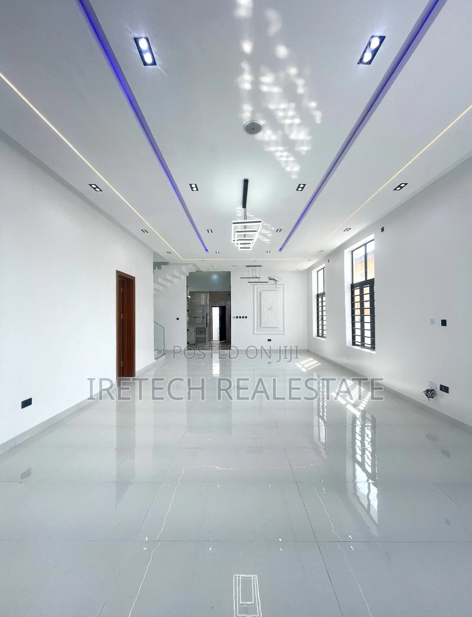 5bdrm Duplex in Ajah Lagos Business, Off Lekki-Epe Expressway for sale in Off Lekki-Epe Expressway