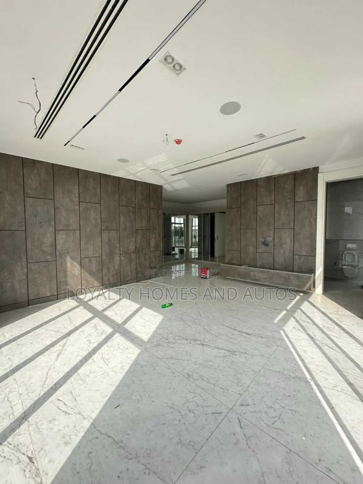 Furnished 5bdrm Duplex in Banana Island for sale in Banana Island