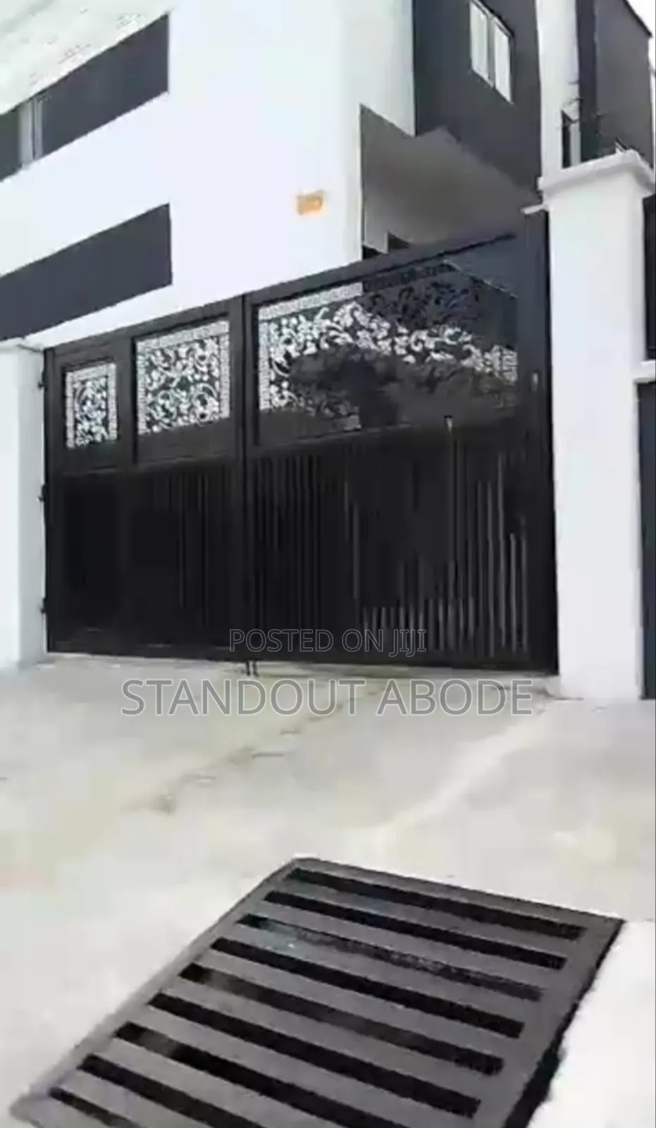 3bdrm Duplex in In A Secure Estate, Agungi for sale in Agungi