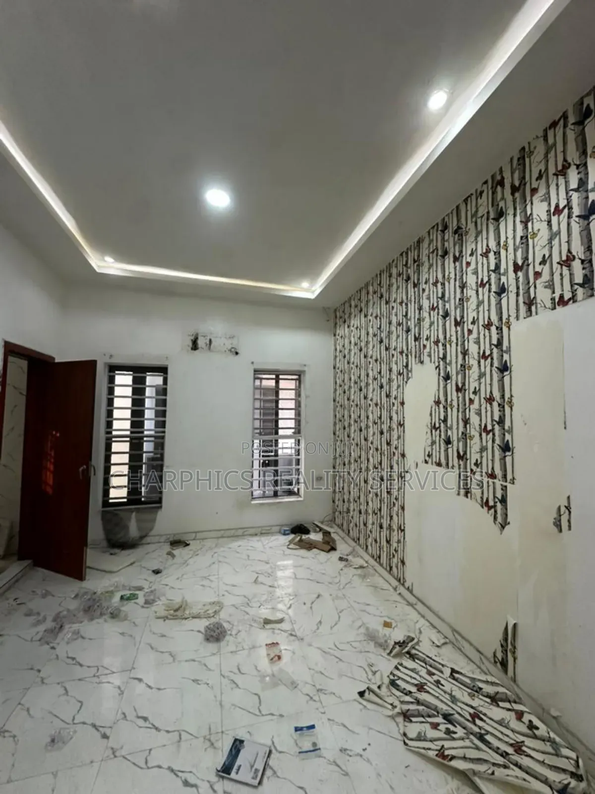 4bdrm Duplex in Ikota for rent in Ikota