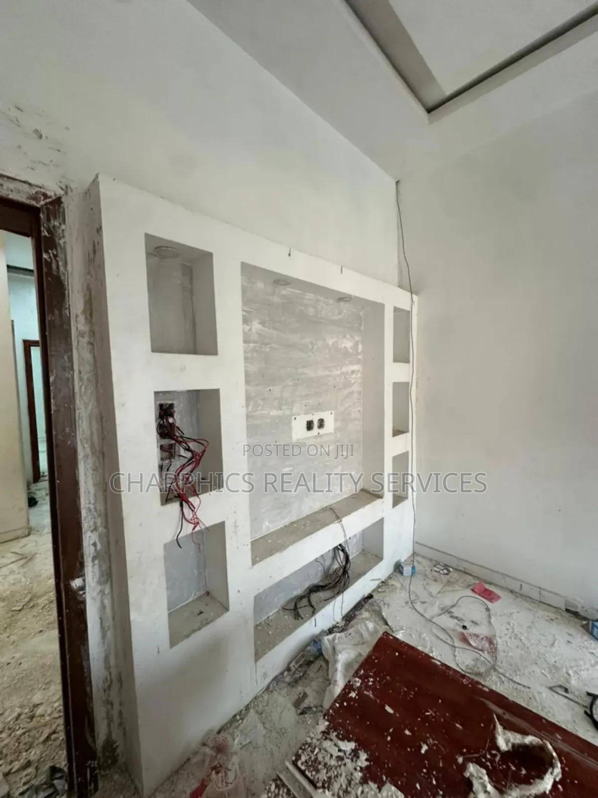 4bdrm Duplex in Ikota for rent in Ikota