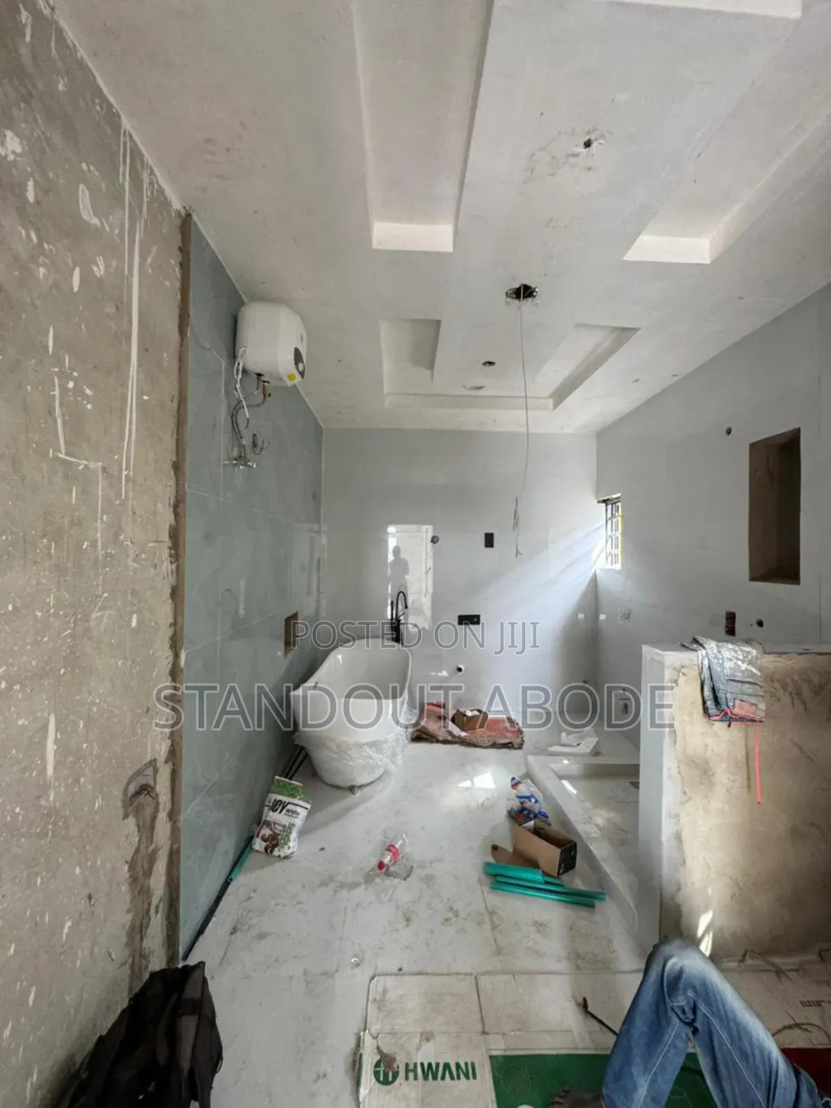 5bdrm Duplex in In A Secure Area, Surulere for sale in Surulere