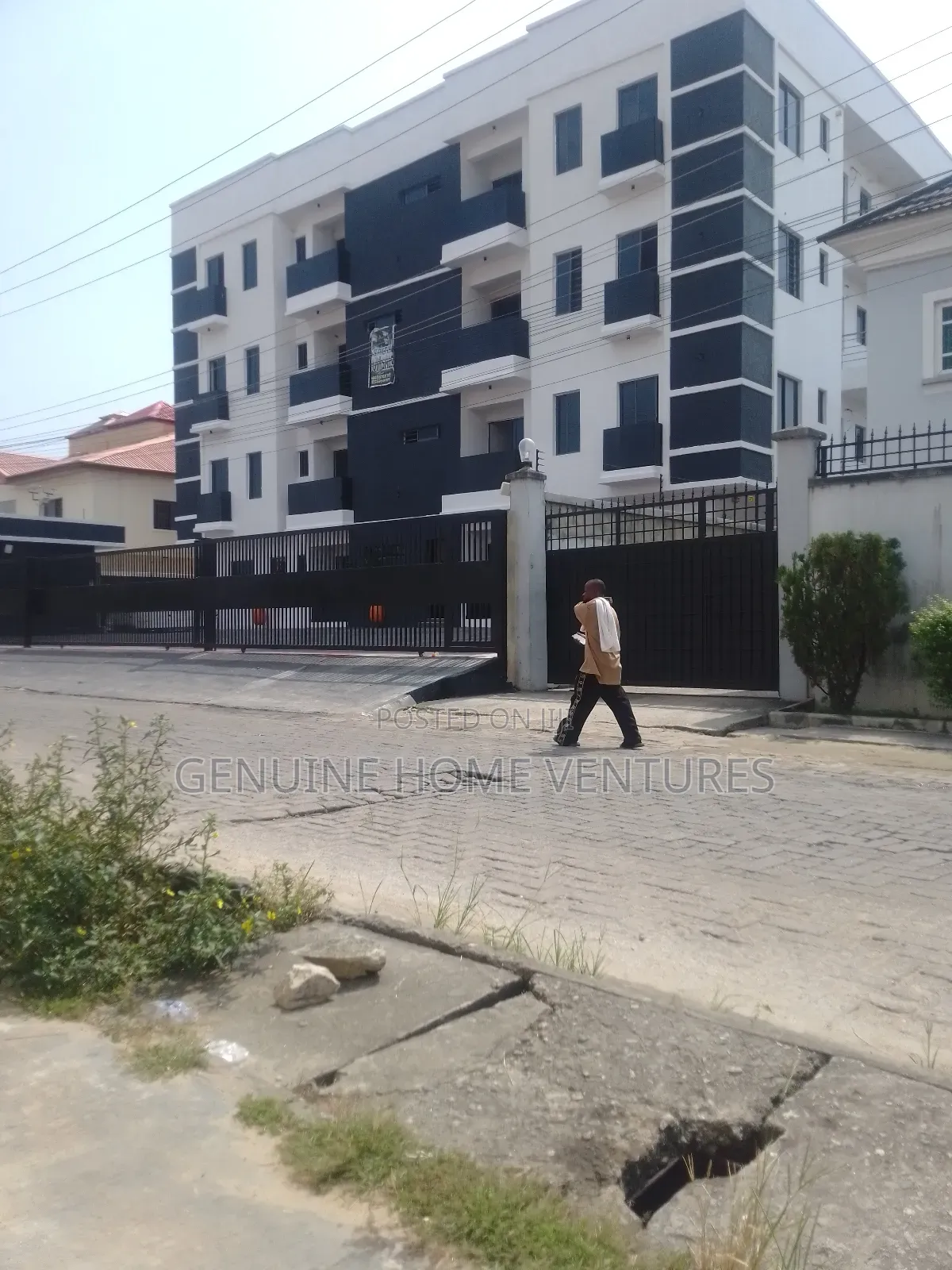 3bdrm Apartment in Lekki Phase 1 Lekki for sale in Lekki Phase 1