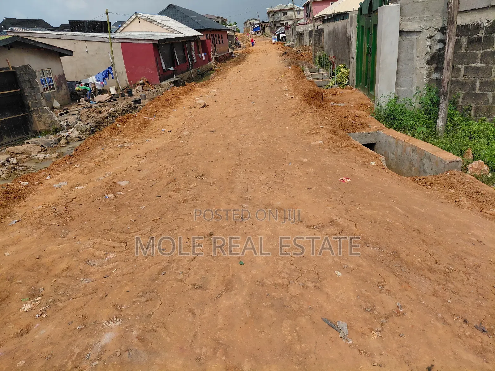 600sqm Full Plot Distress Ijegemo New Expressway in Ijegun