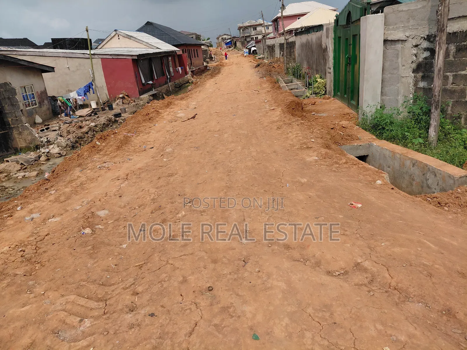 600sqm Full Plot Distress Ijegemo New Expressway in Ijegun