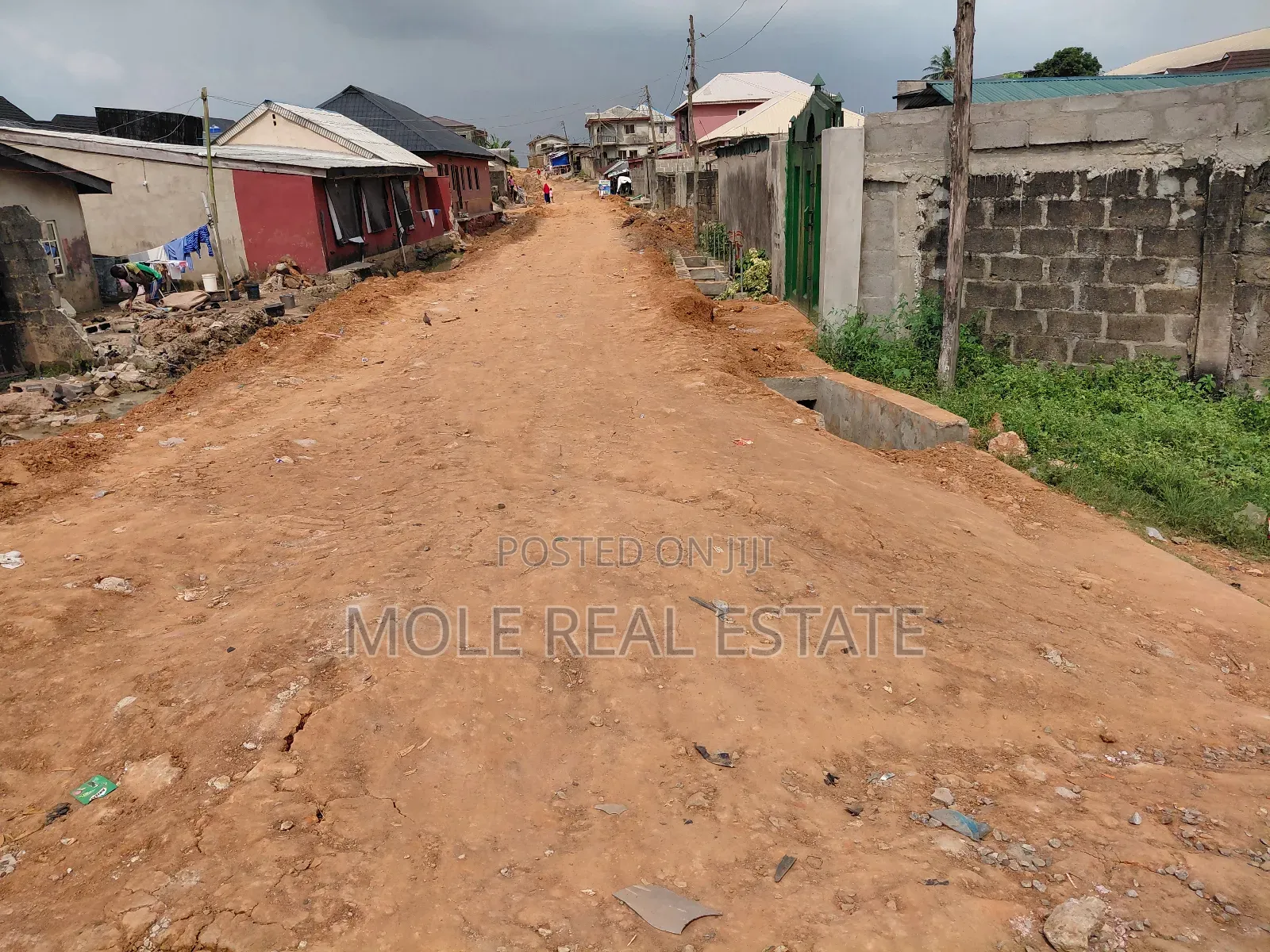 600sqm Full Plot Distress Ijegemo New Expressway in Ijegun
