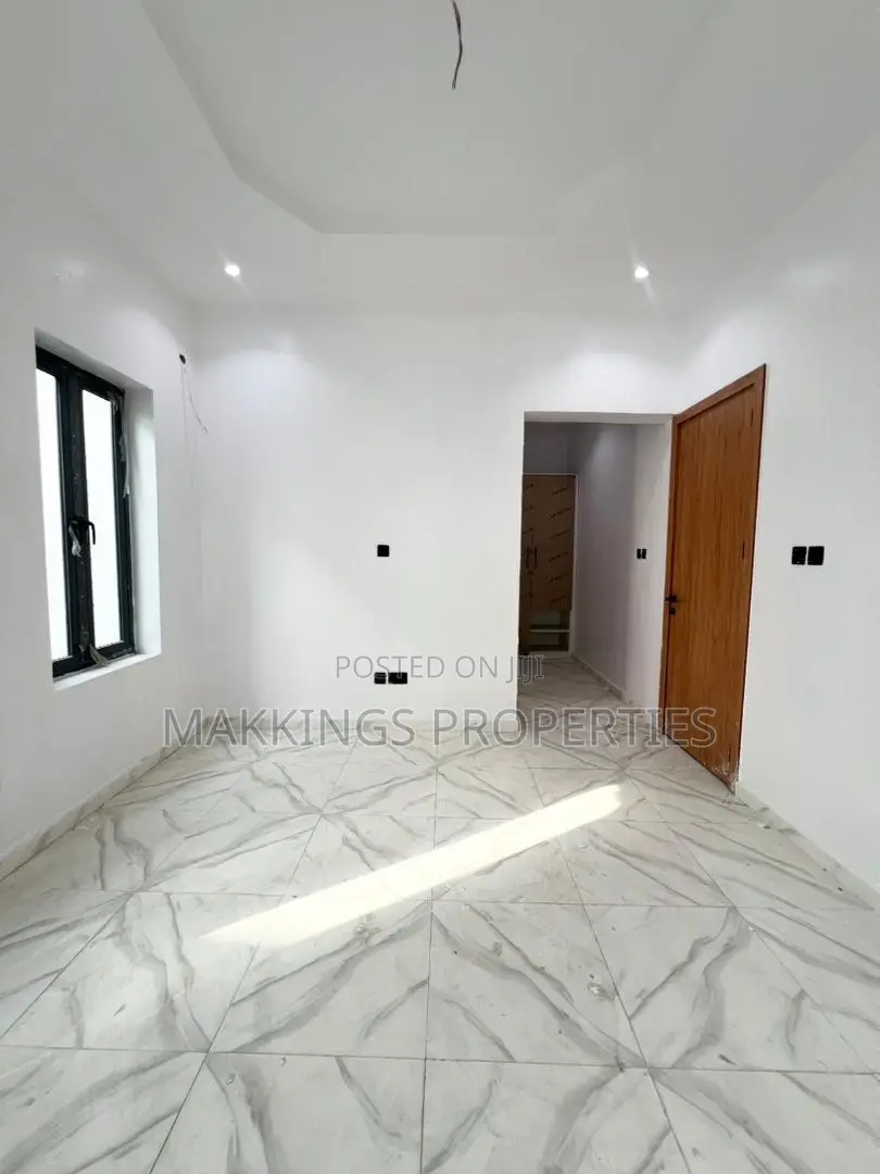 4bdrm Duplex in Ikate for rent in Ikate