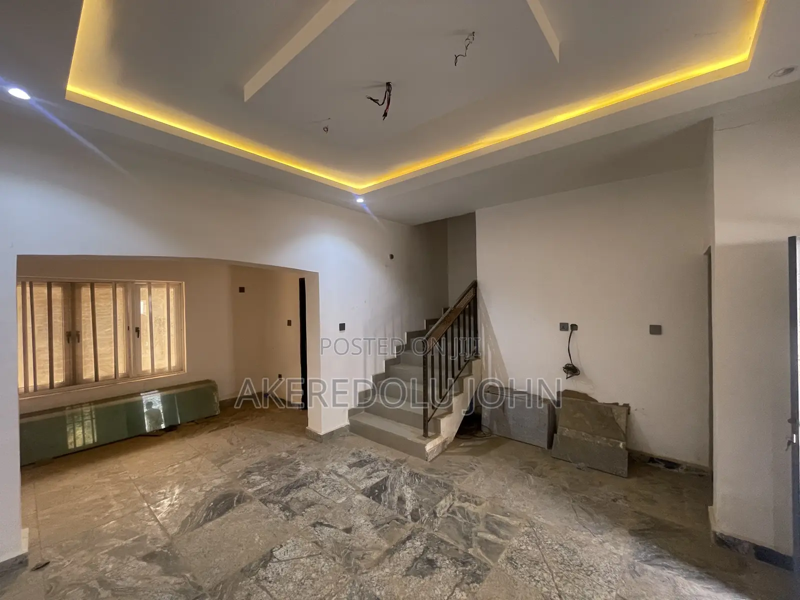 4bdrm Townhouse/Terrace in Apo Resettlement for sale in Apo Resettlement