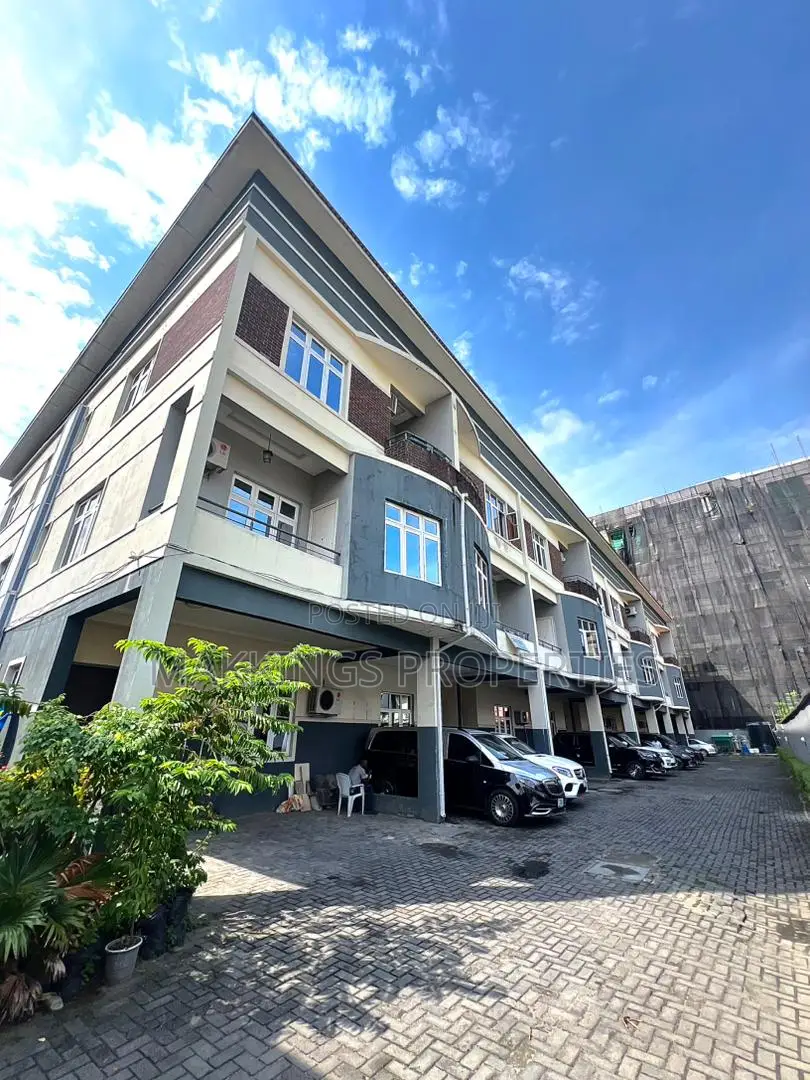 4bdrm Duplex in Victoria Island Extension for rent in Victoria Island Extension