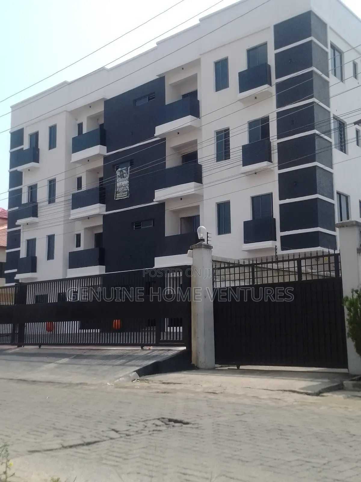 2bdrm Apartment in Lekki Phase One for sale in Lekki Phase 1