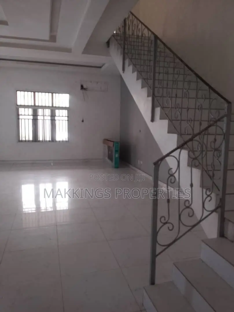 4bdrm Duplex in Victoria Island Extension for rent in Victoria Island Extension