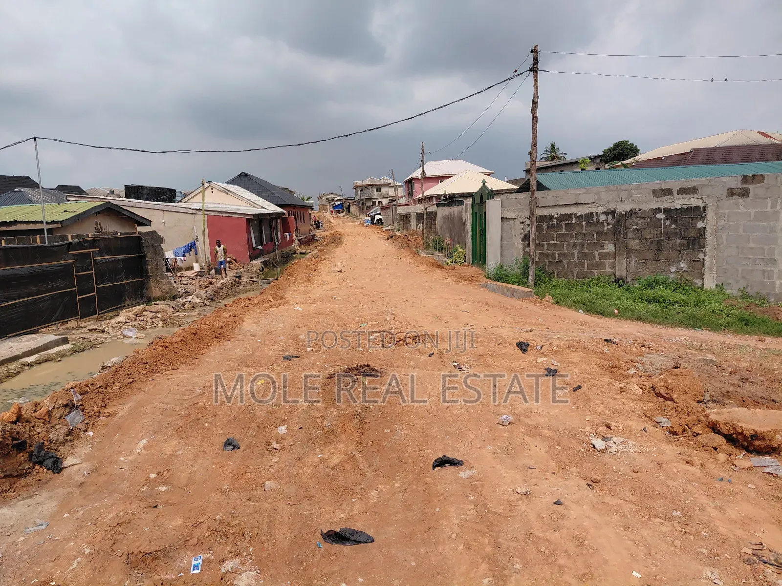 Distress Half Plot Ijegemo by Bustop Prime Location in Ijegun