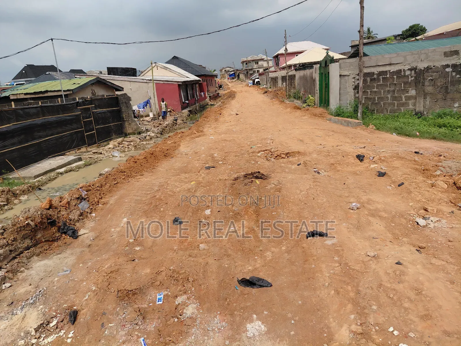 Distress Half Plot Ijegemo by Bustop Prime Location in Ijegun