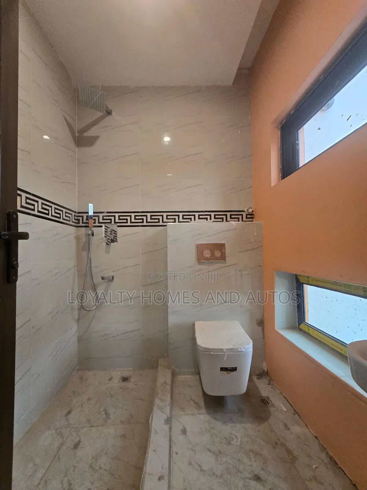 Furnished 4bdrm Duplex in Maryland for sale in Maryland