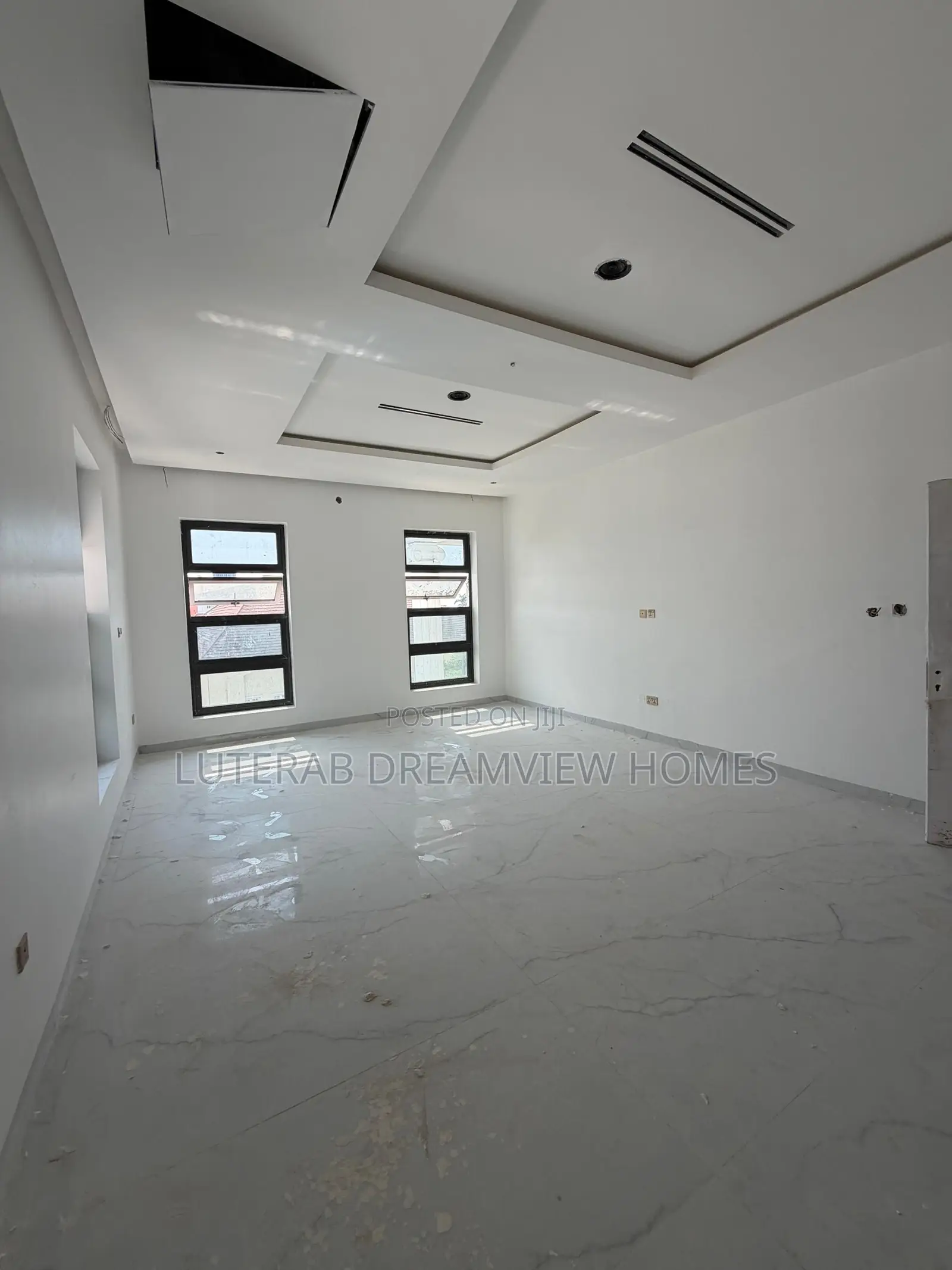 9bdrm Mansion in Maitama for sale in Maitama