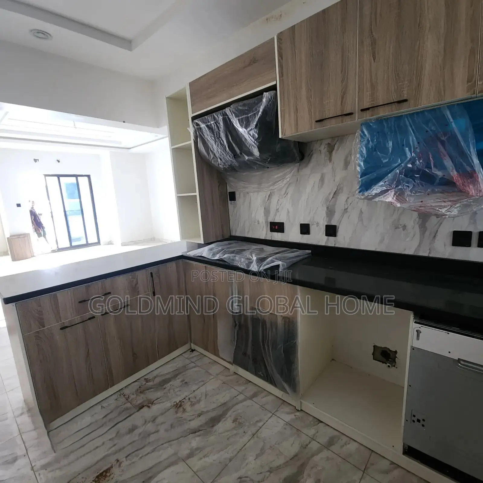 3bdrm Block of Flats in Jahi for sale in Jahi