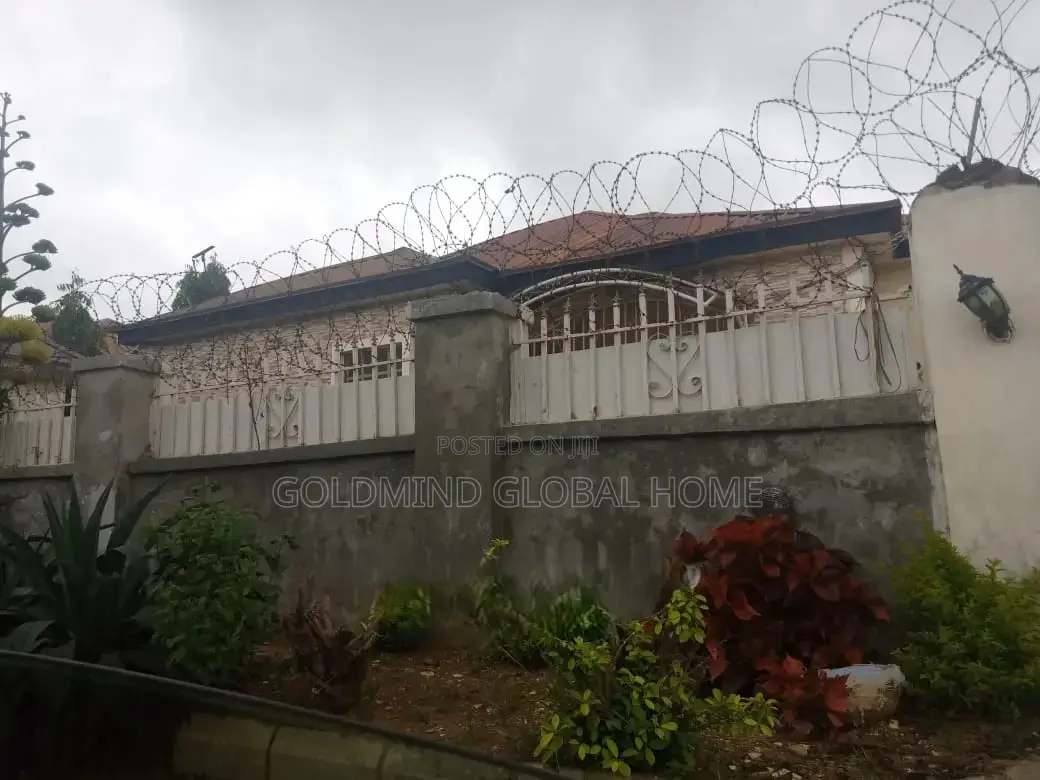 3bdrm Bungalow in Lugbe, FHA for sale in FHA