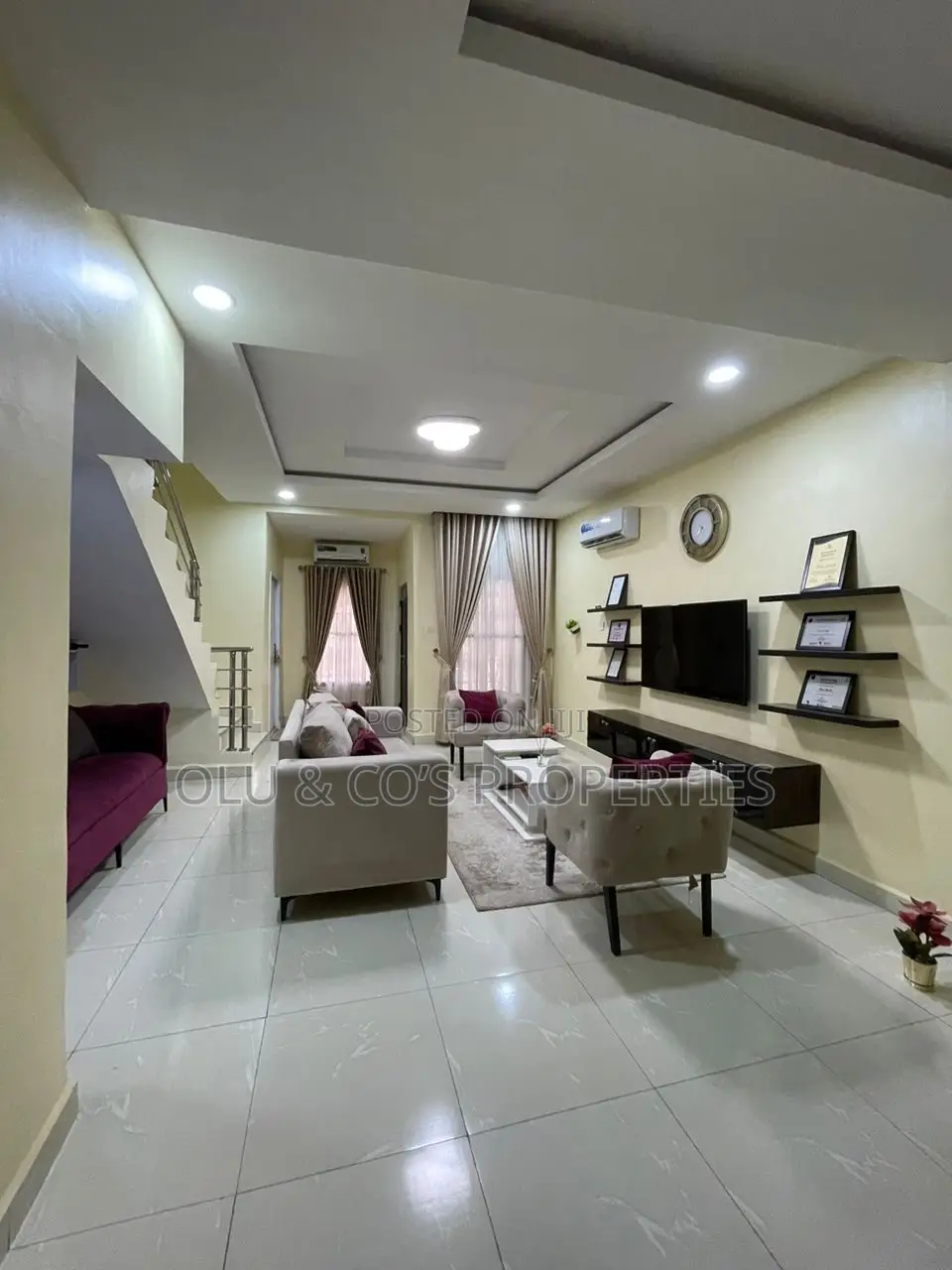 Furnished 3bdrm Townhouse / Terrace in Wuye for rent in Wuye