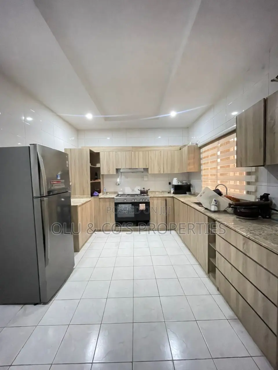 Furnished 3bdrm Townhouse / Terrace in Wuye for rent in Wuye