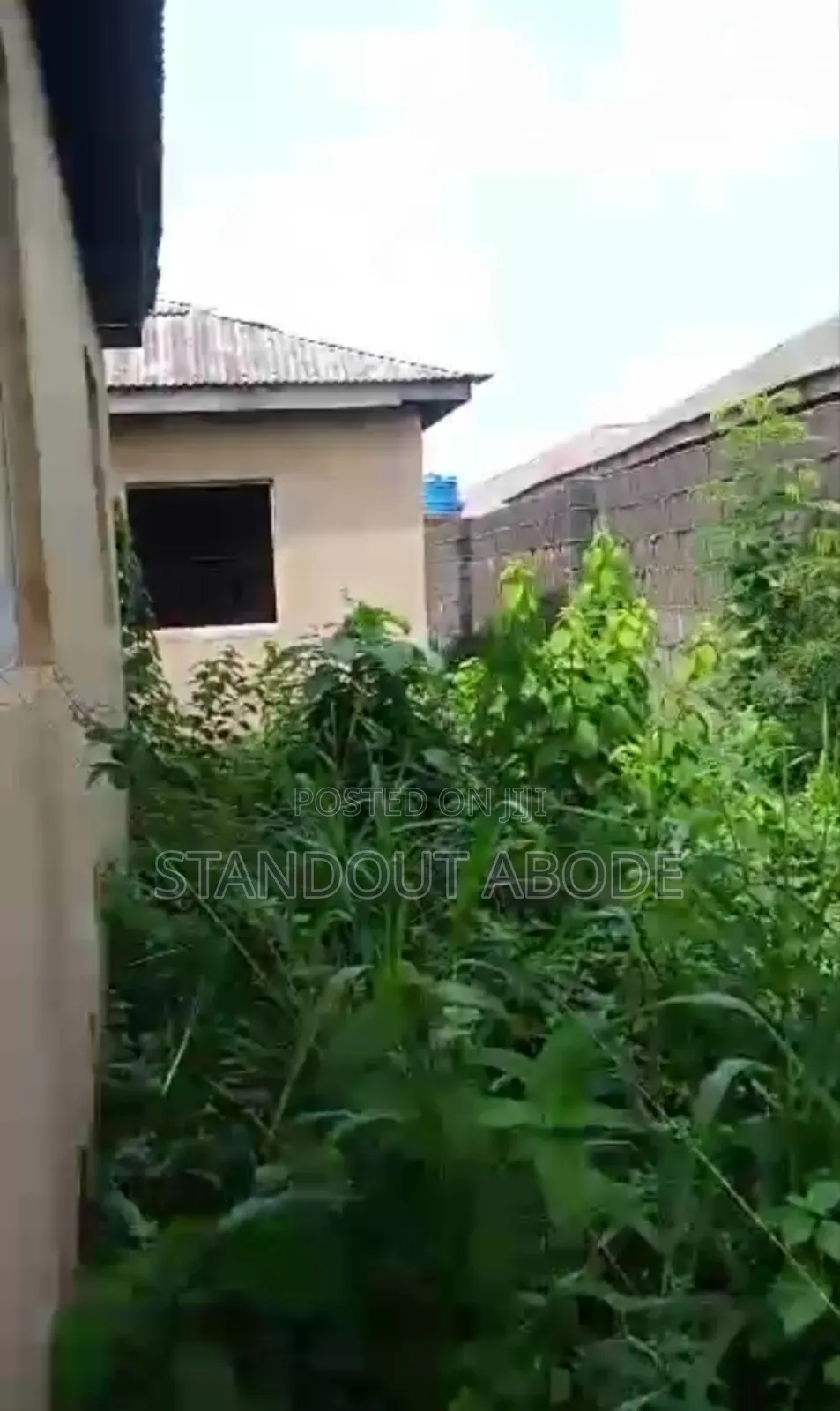3bdrm Block of Flats in Close To Energy, Shimawa for sale in Shimawa