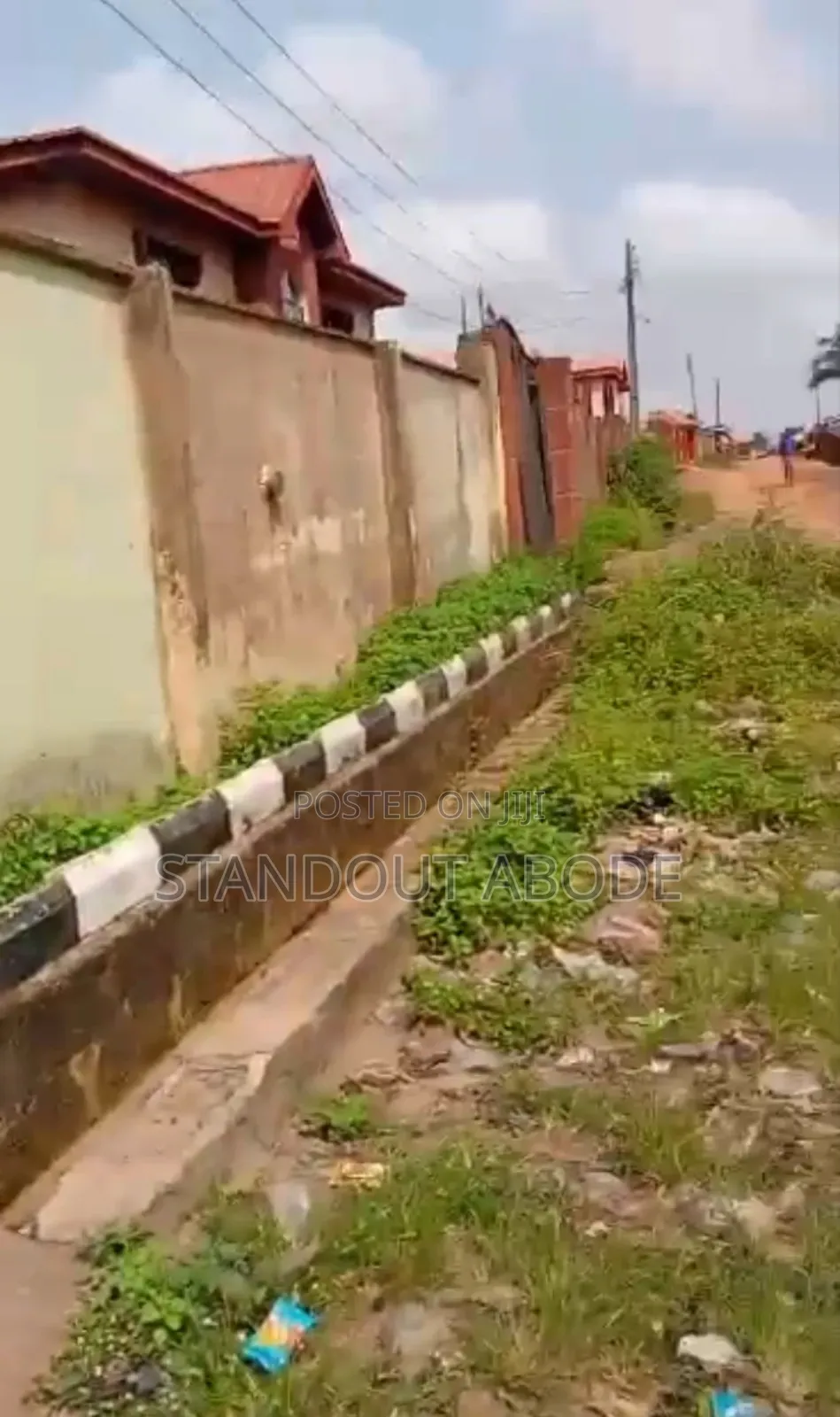 Fenced Plot of Land for Hostel for Sale in 2nd Gate Lasustech Ikorodu in Ikorodu