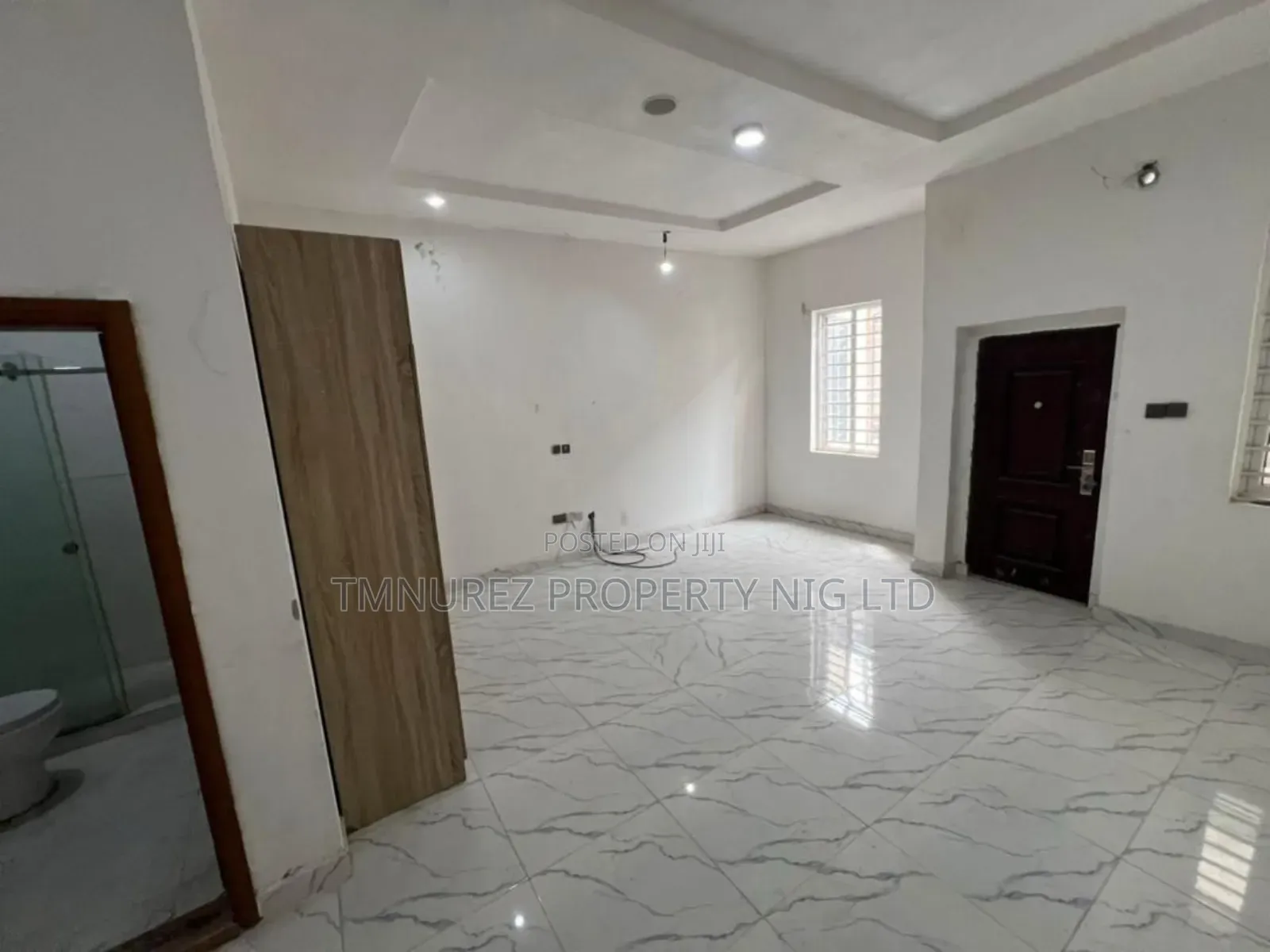 4bdrm Duplex in Haris Drive, Ikota for rent in Ikota