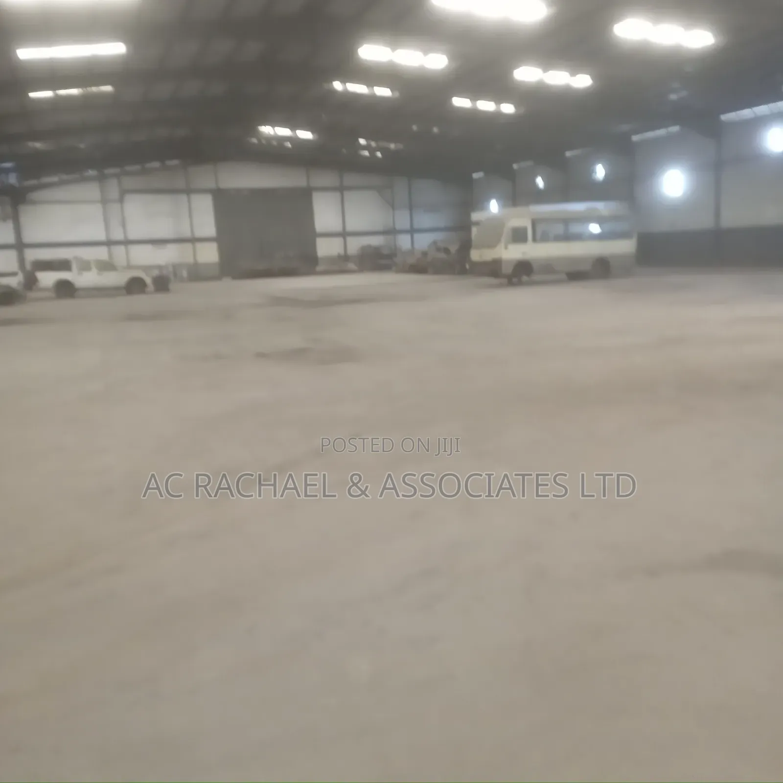 2400sqm Warehouse Off Oshodi Apapa Express Second Rainbow in Amuwo-Odofin